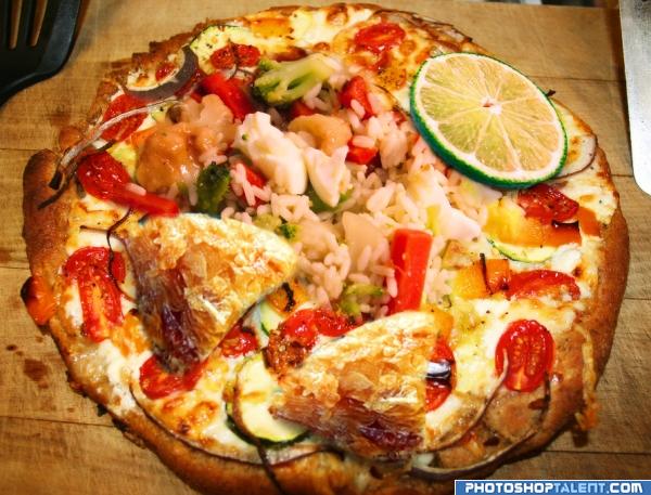 Pizza with rice